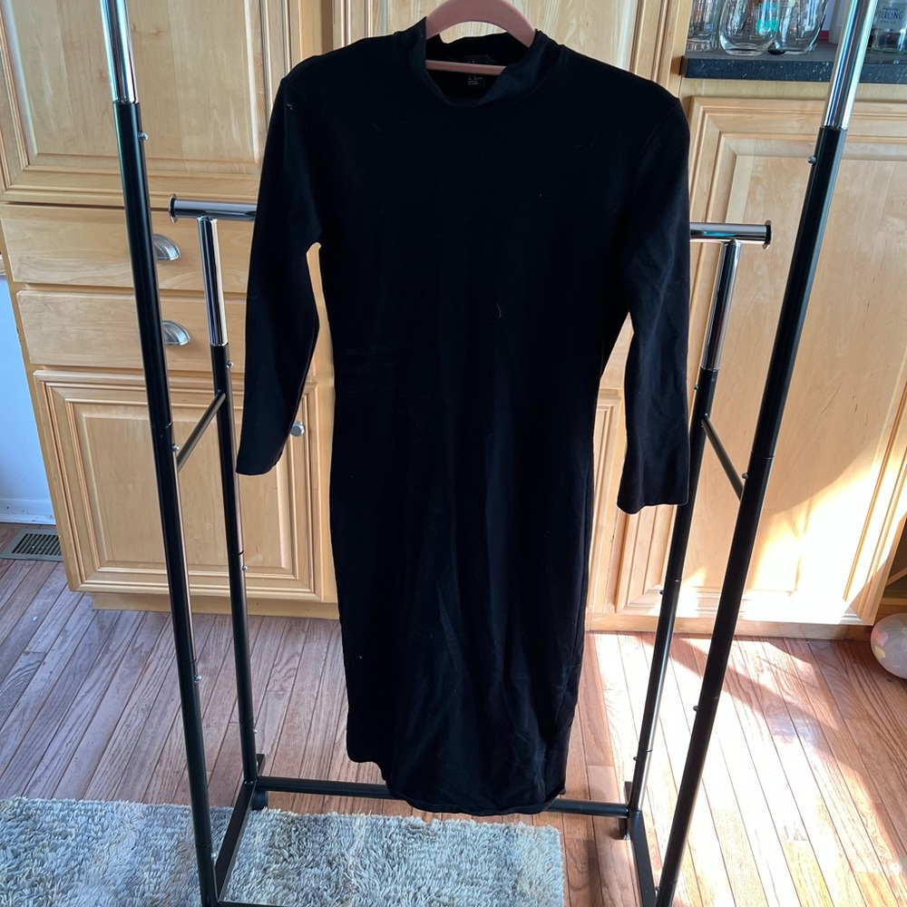Black bodycon midi dress